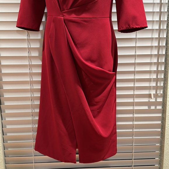 JS Collections holiday midi dress - Picture 4 of 6